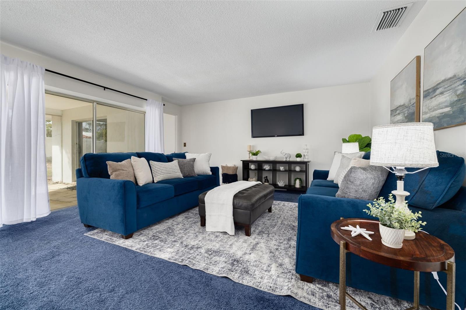 Listing photo id 1 for 3301 San Gabriel Street