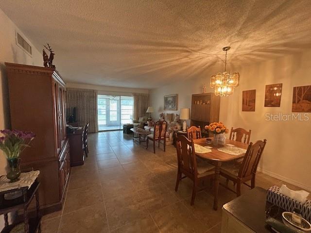 Image 12 of 40 For 1845 Highland Avenue 11-1