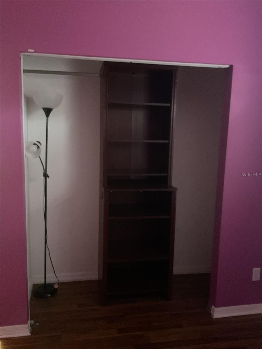 Image 12 of 26 For 8316 Summerside Lane