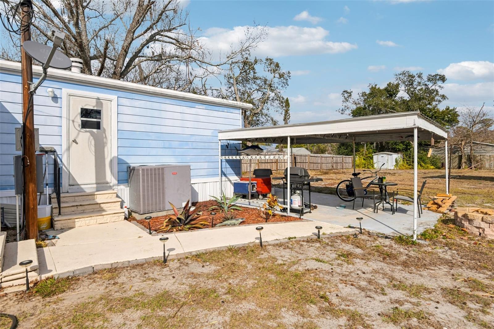 Image 27 of 29 For 13228 Lauderdale Street