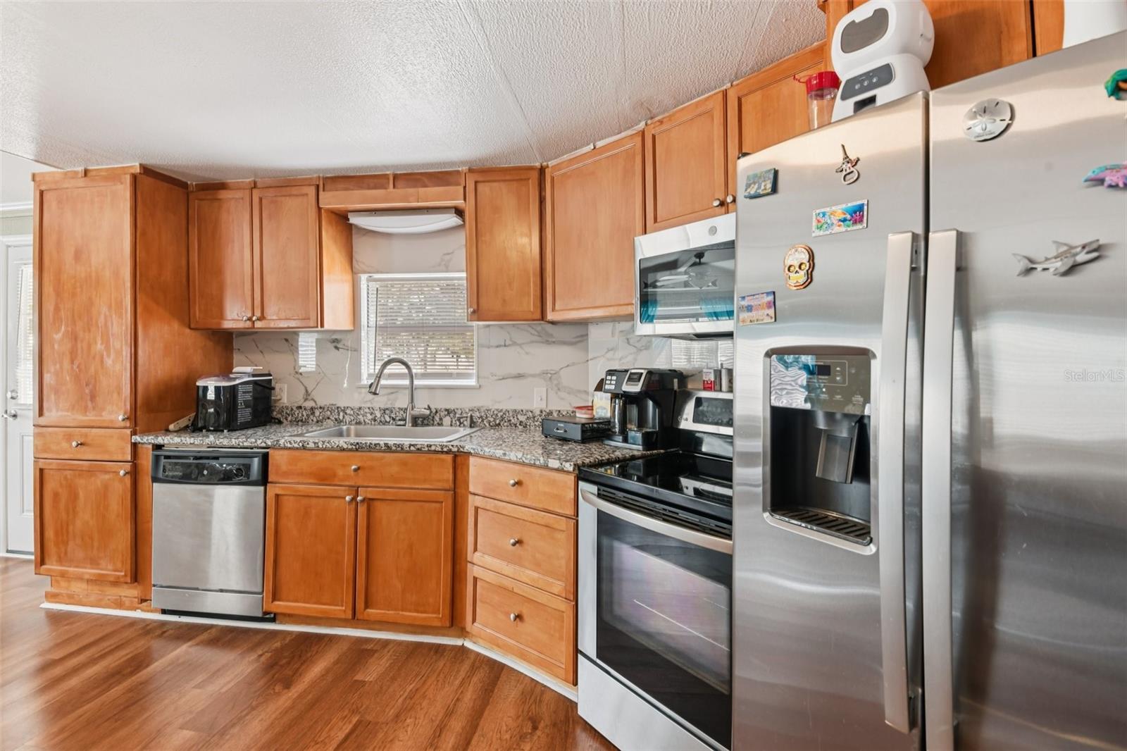 Image 9 of 29 For 13228 Lauderdale Street