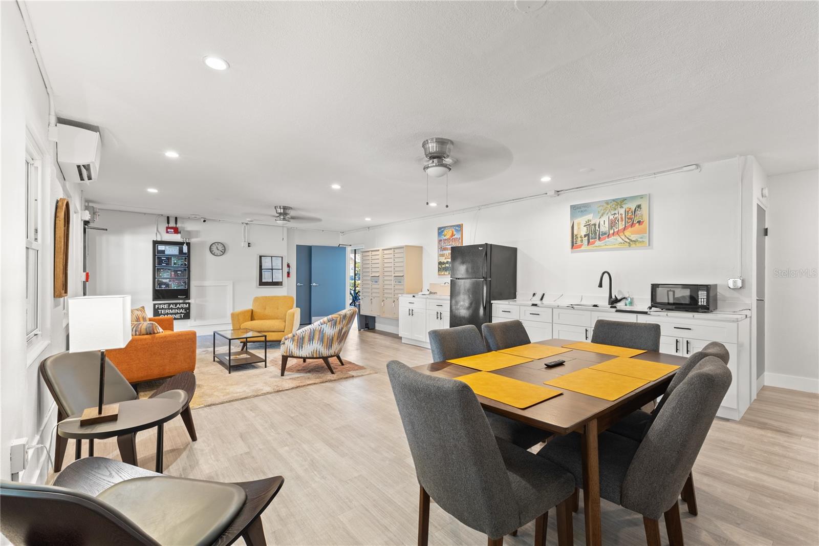 Image 21 of 31 For 841 4th Avenue N 53