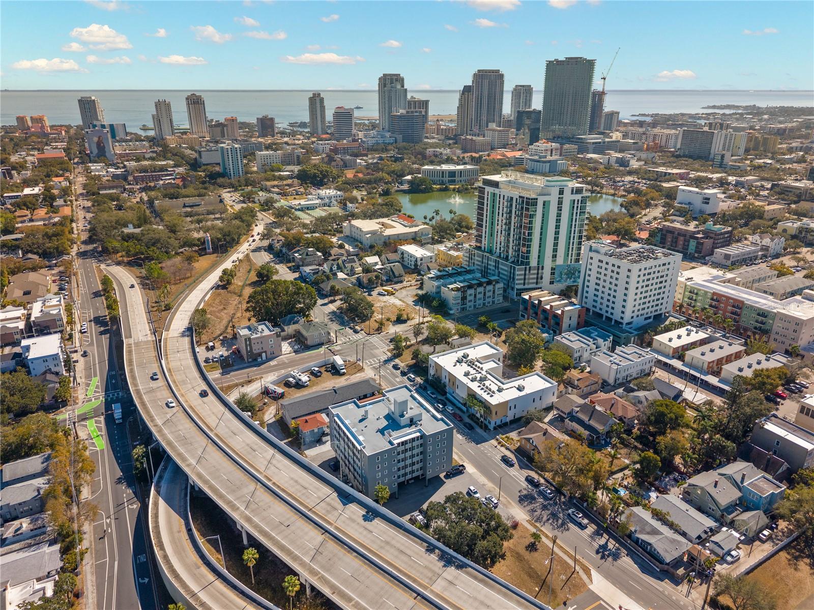 Image 27 of 31 For 841 4th Avenue N 53