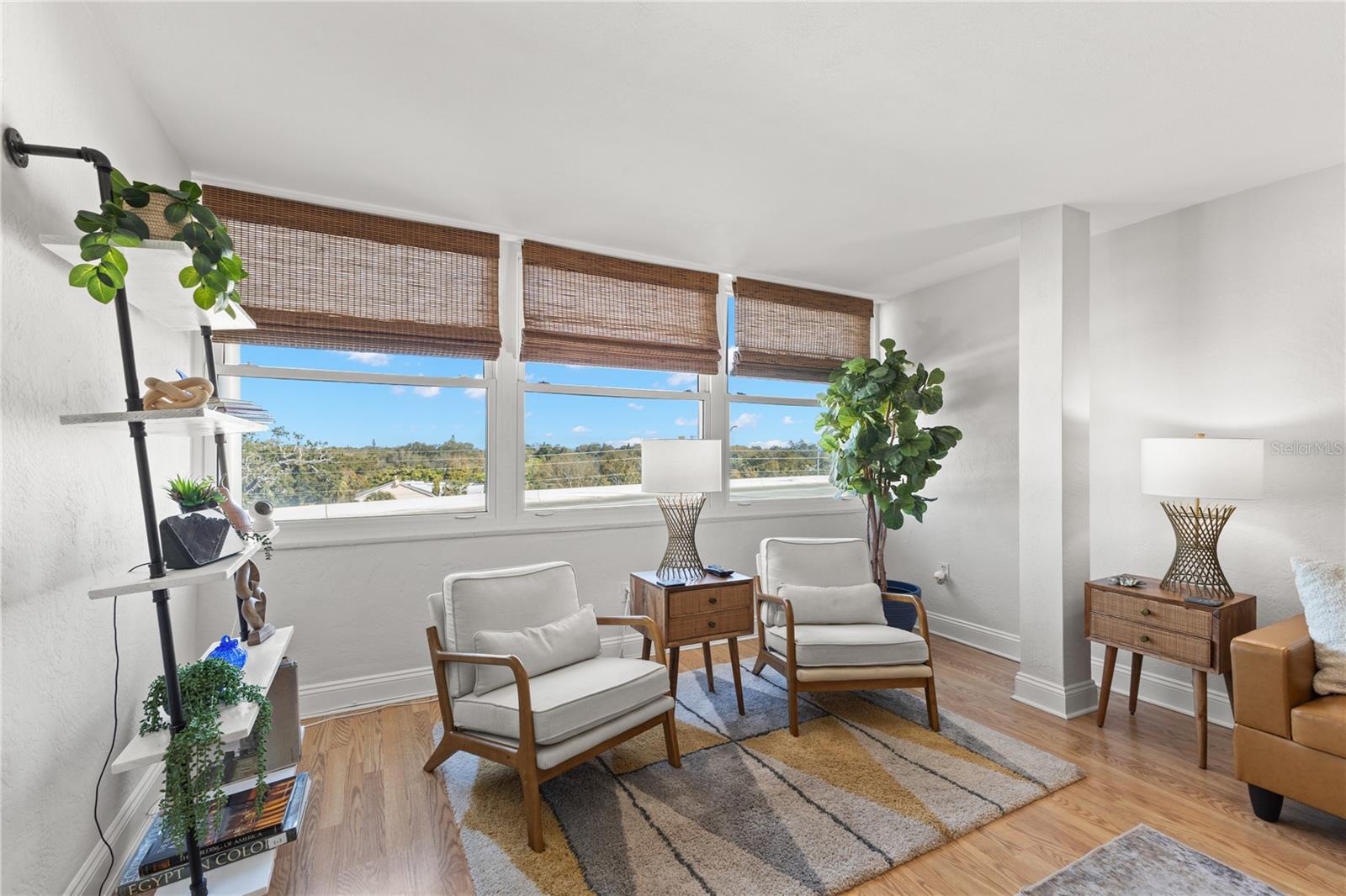 Image 6 of 31 For 841 4th Avenue N 53