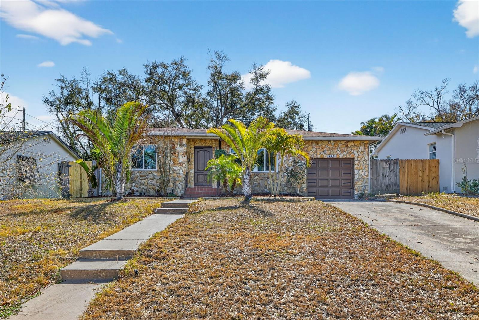 Image 2 of 30 For 1210 46th Avenue N