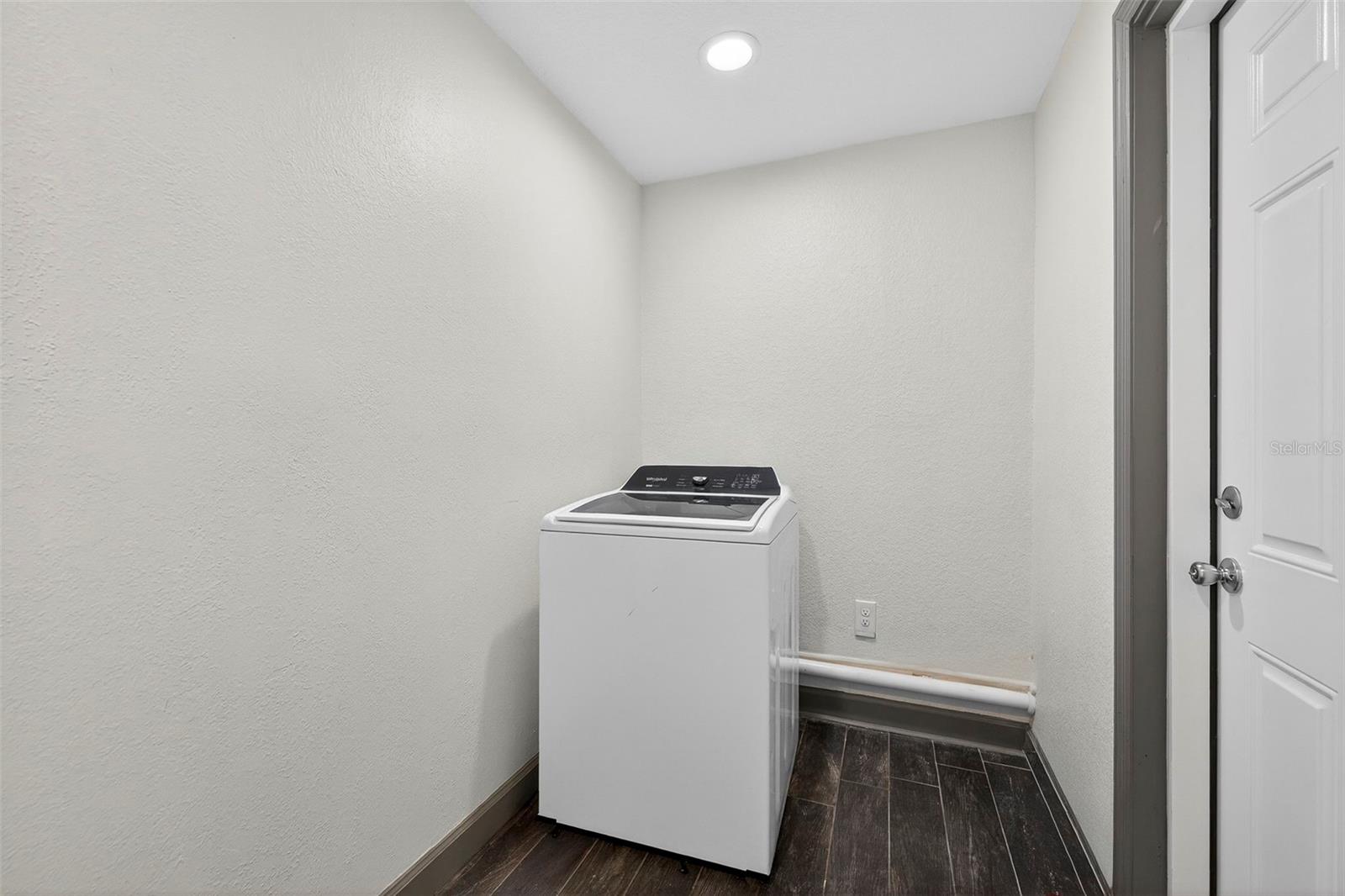 Image 21 of 30 For 1210 46th Avenue N