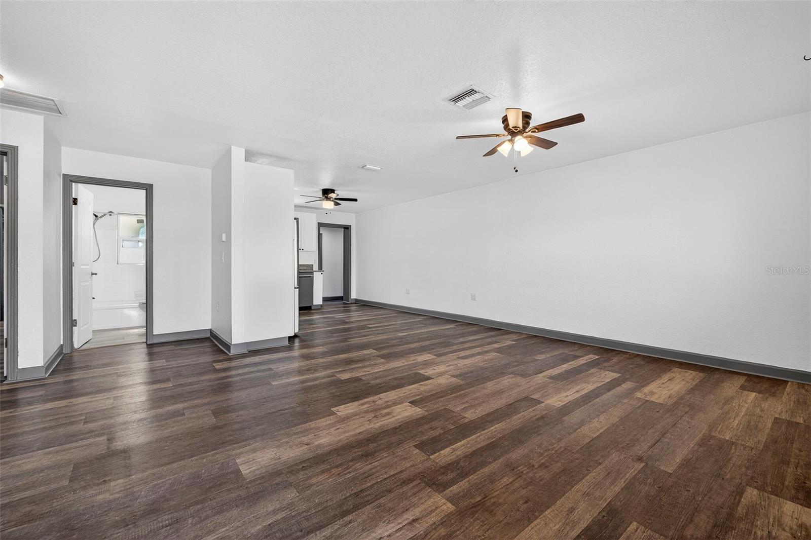 Image 6 of 30 For 1210 46th Avenue N