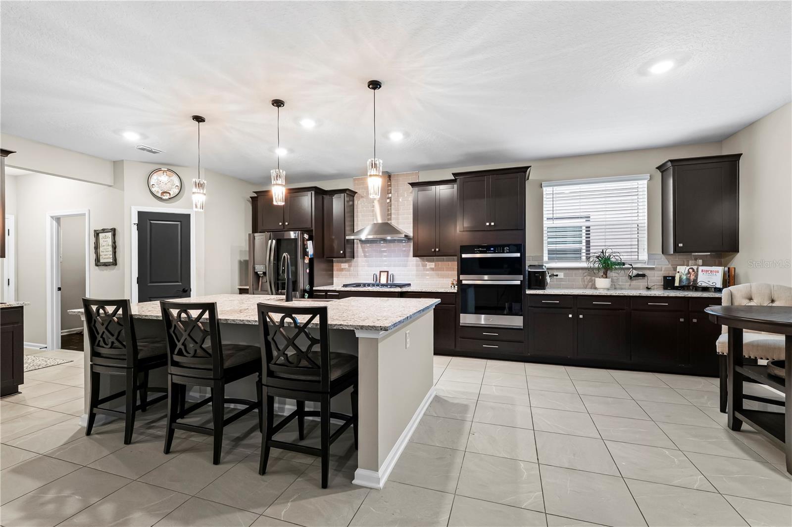 Image 10 of 38 For 2246 Palisade Point