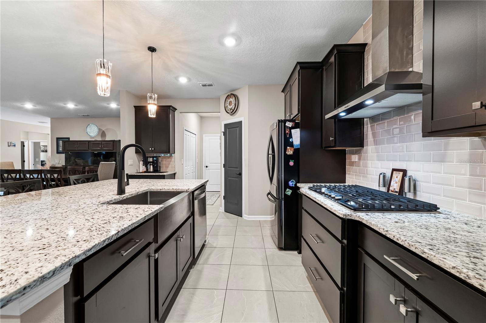 Image 11 of 38 For 2246 Palisade Point