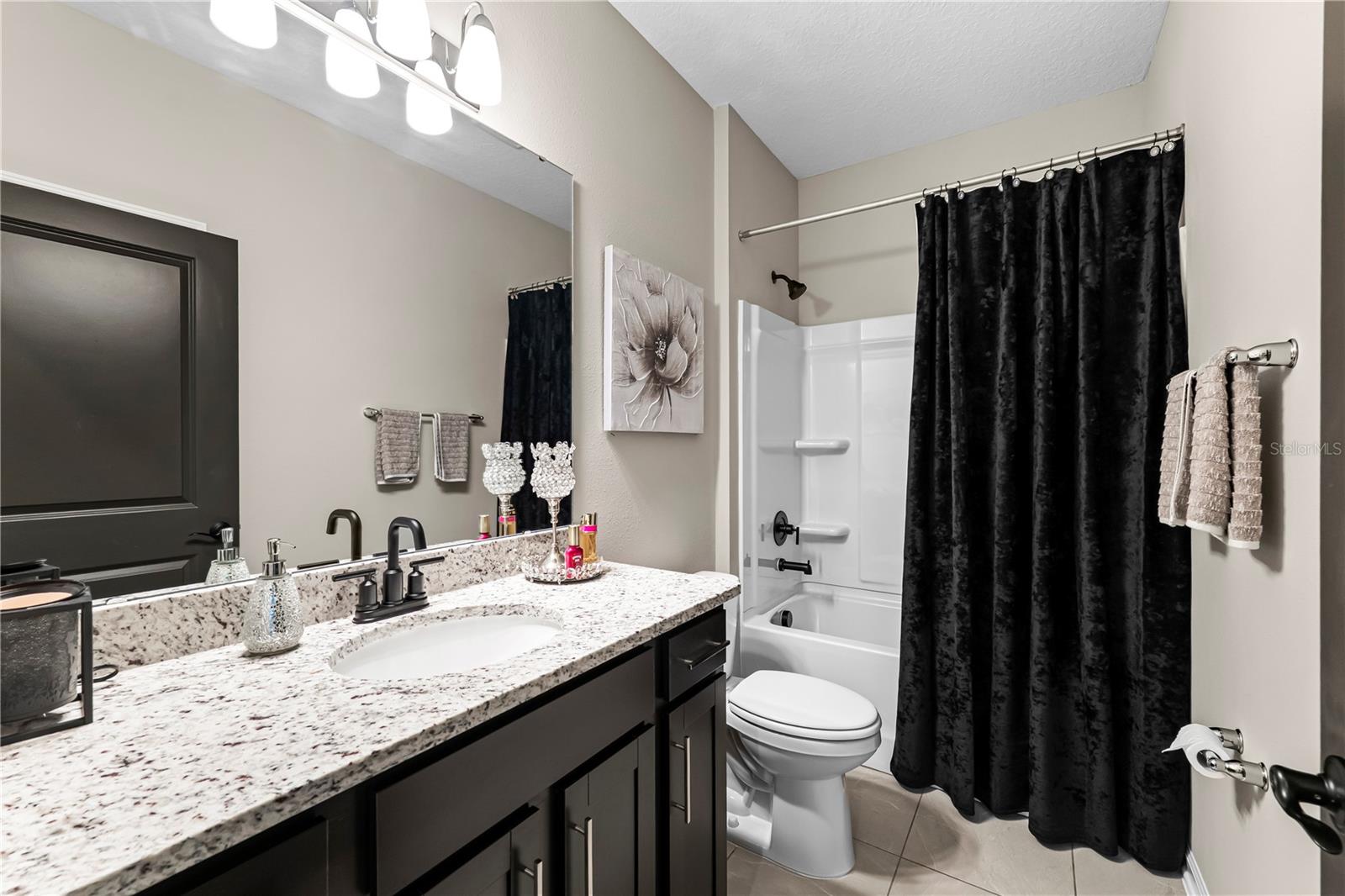 Image 29 of 38 For 2246 Palisade Point