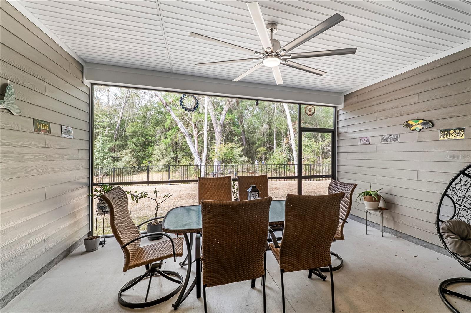 Image 32 of 38 For 2246 Palisade Point