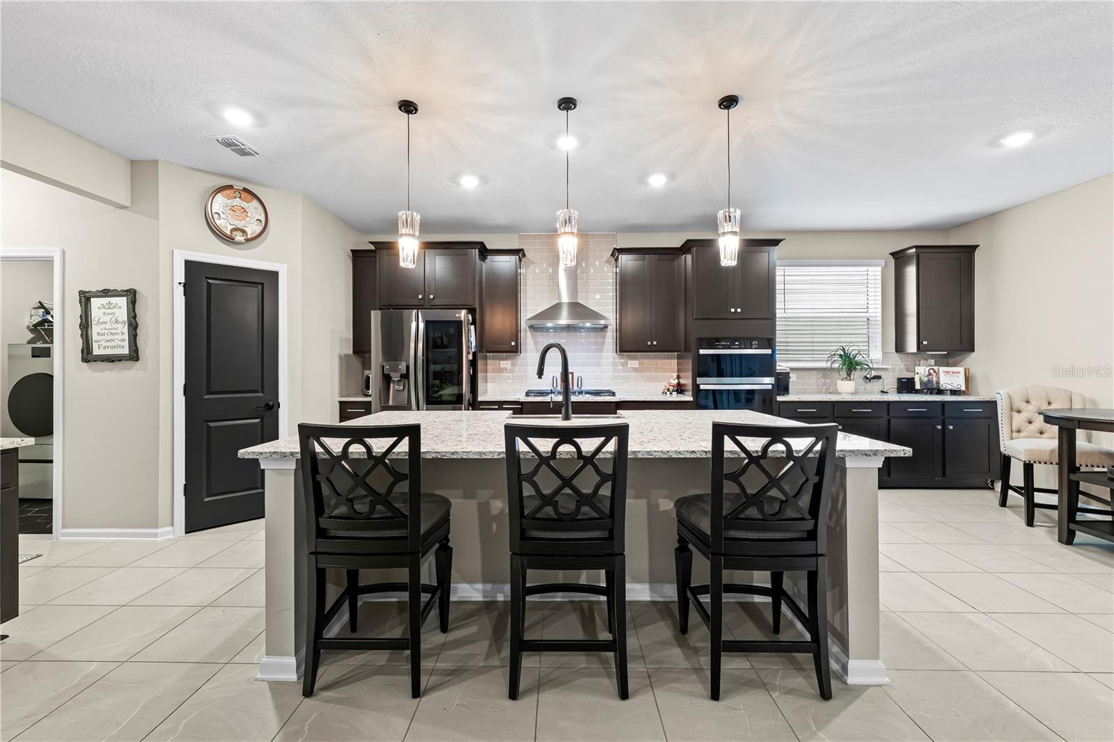 Image 8 of 38 For 2246 Palisade Point