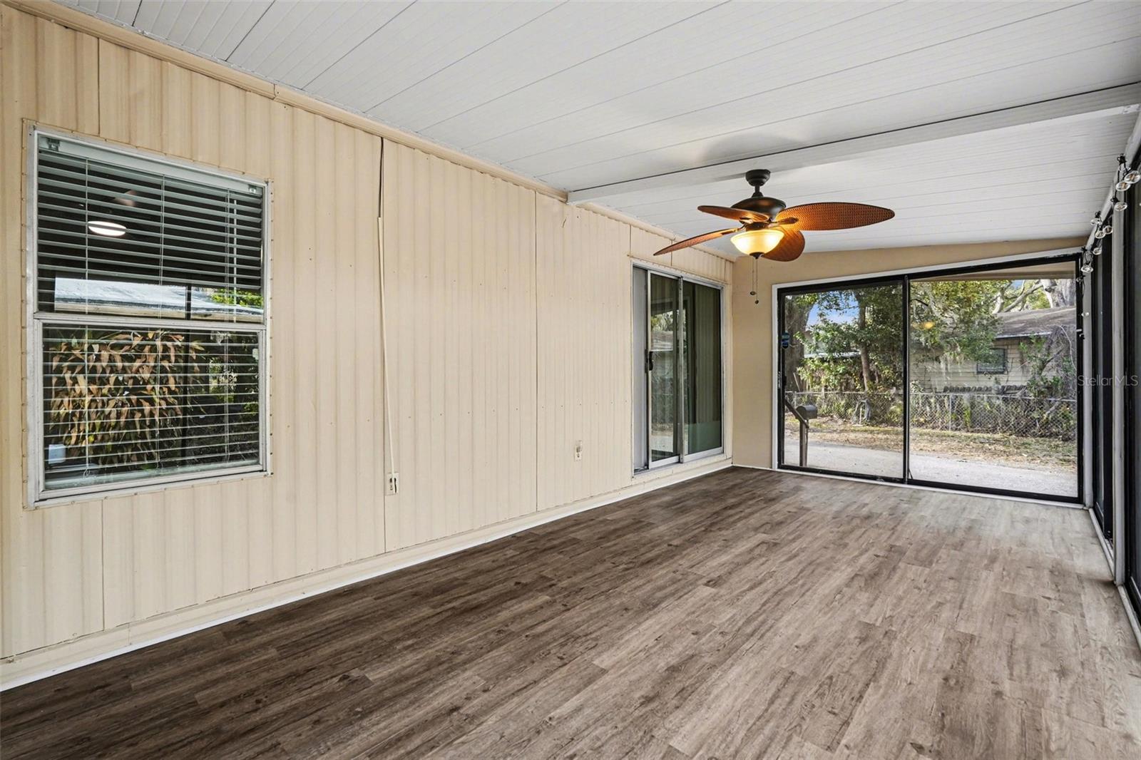 Image 25 of 37 For 14446 Shangrila Lane