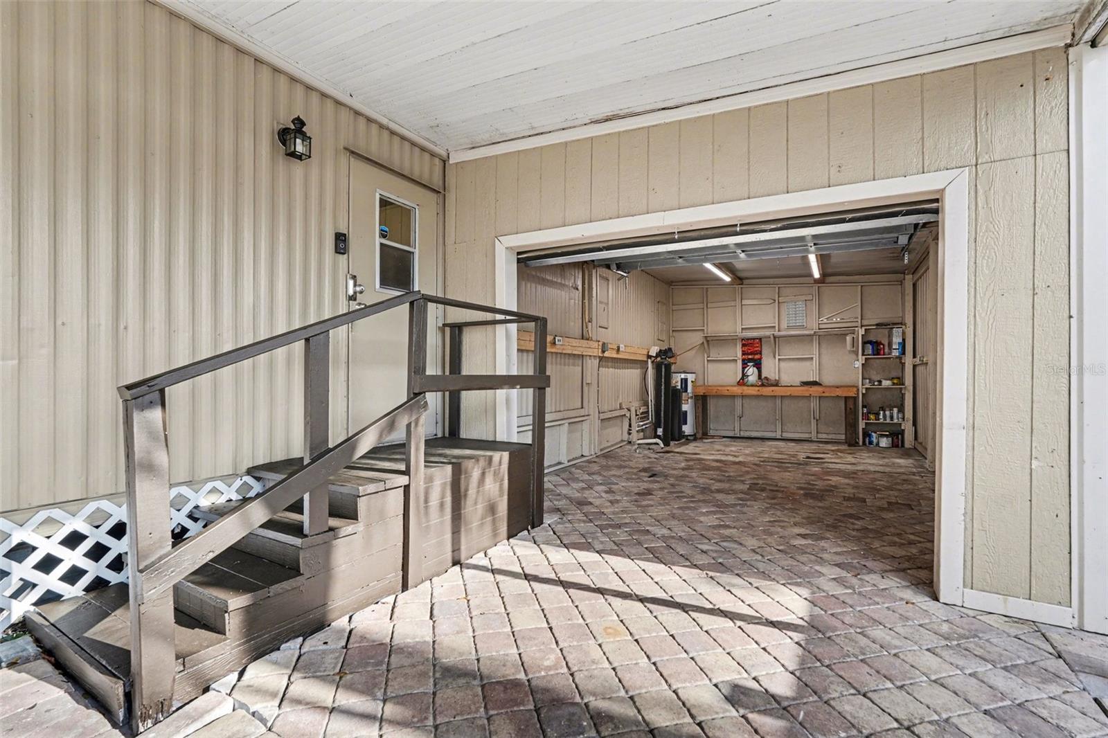 Image 27 of 37 For 14446 Shangrila Lane