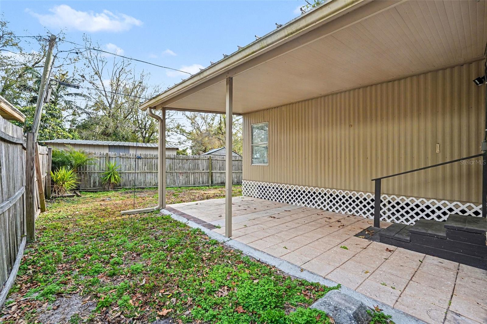 Image 29 of 37 For 14446 Shangrila Lane