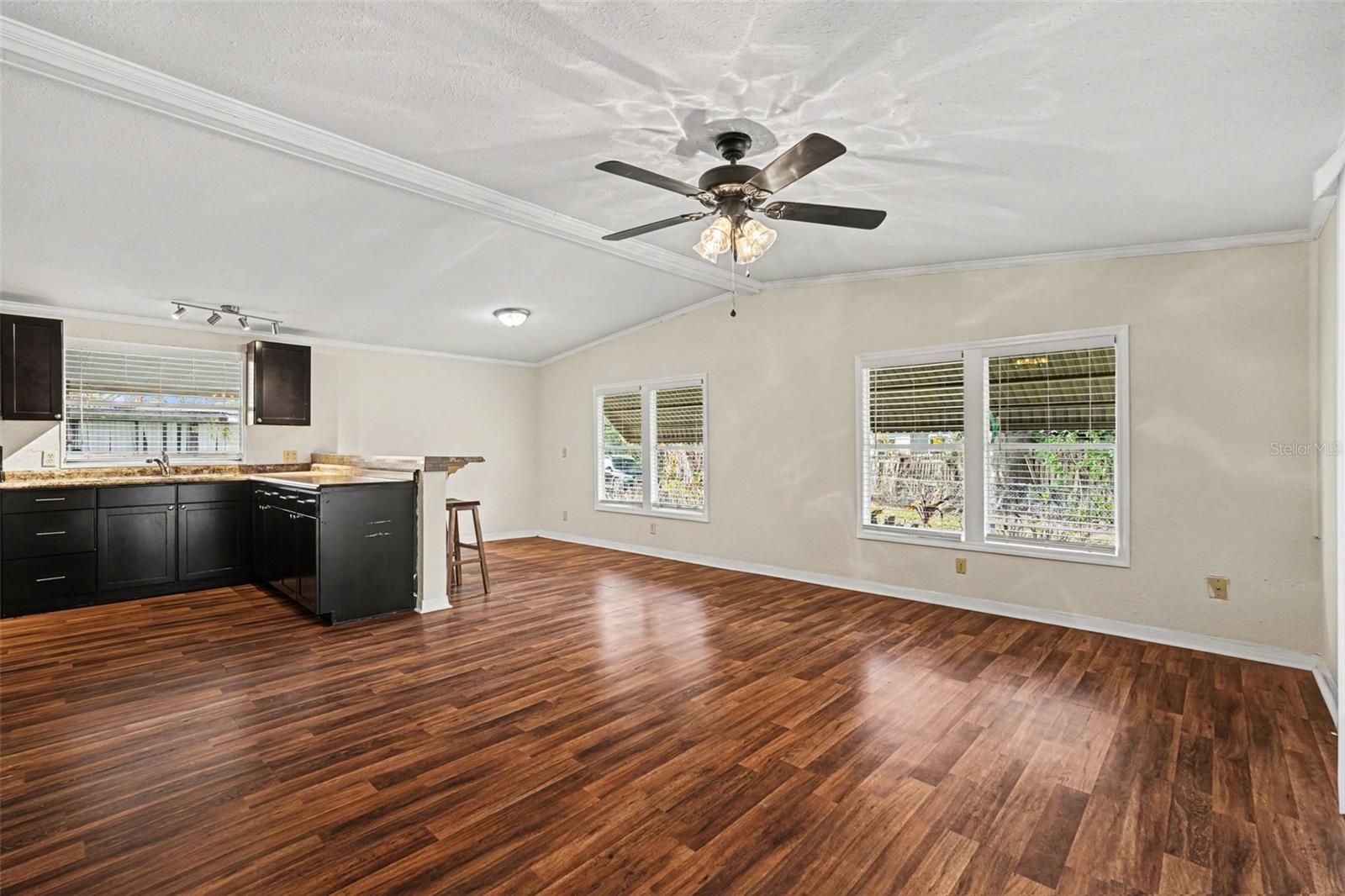 Image 9 of 37 For 14446 Shangrila Lane