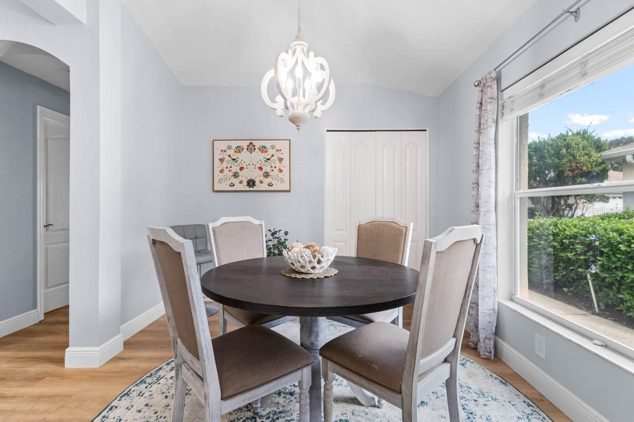 Image 10 of 69 For 2226 Brookfield Greens Circle