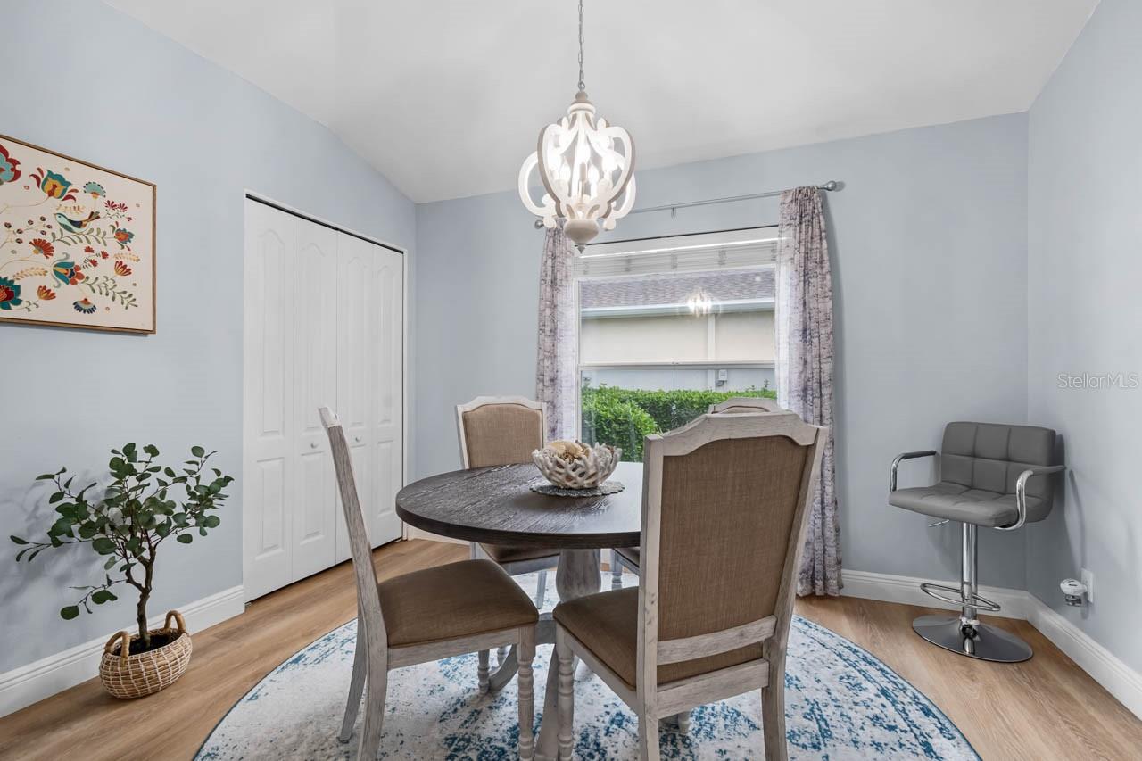 Image 11 of 69 For 2226 Brookfield Greens Circle