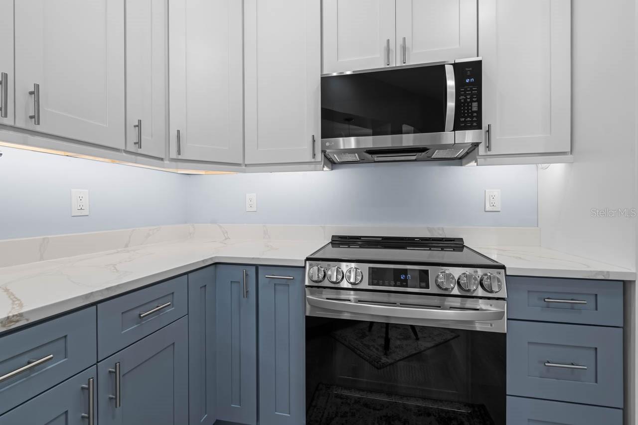 Image 14 of 69 For 2226 Brookfield Greens Circle