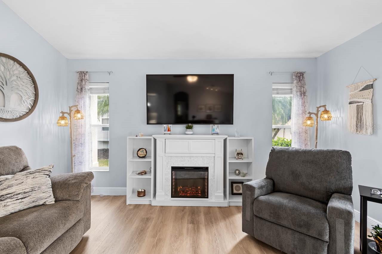 Image 21 of 69 For 2226 Brookfield Greens Circle