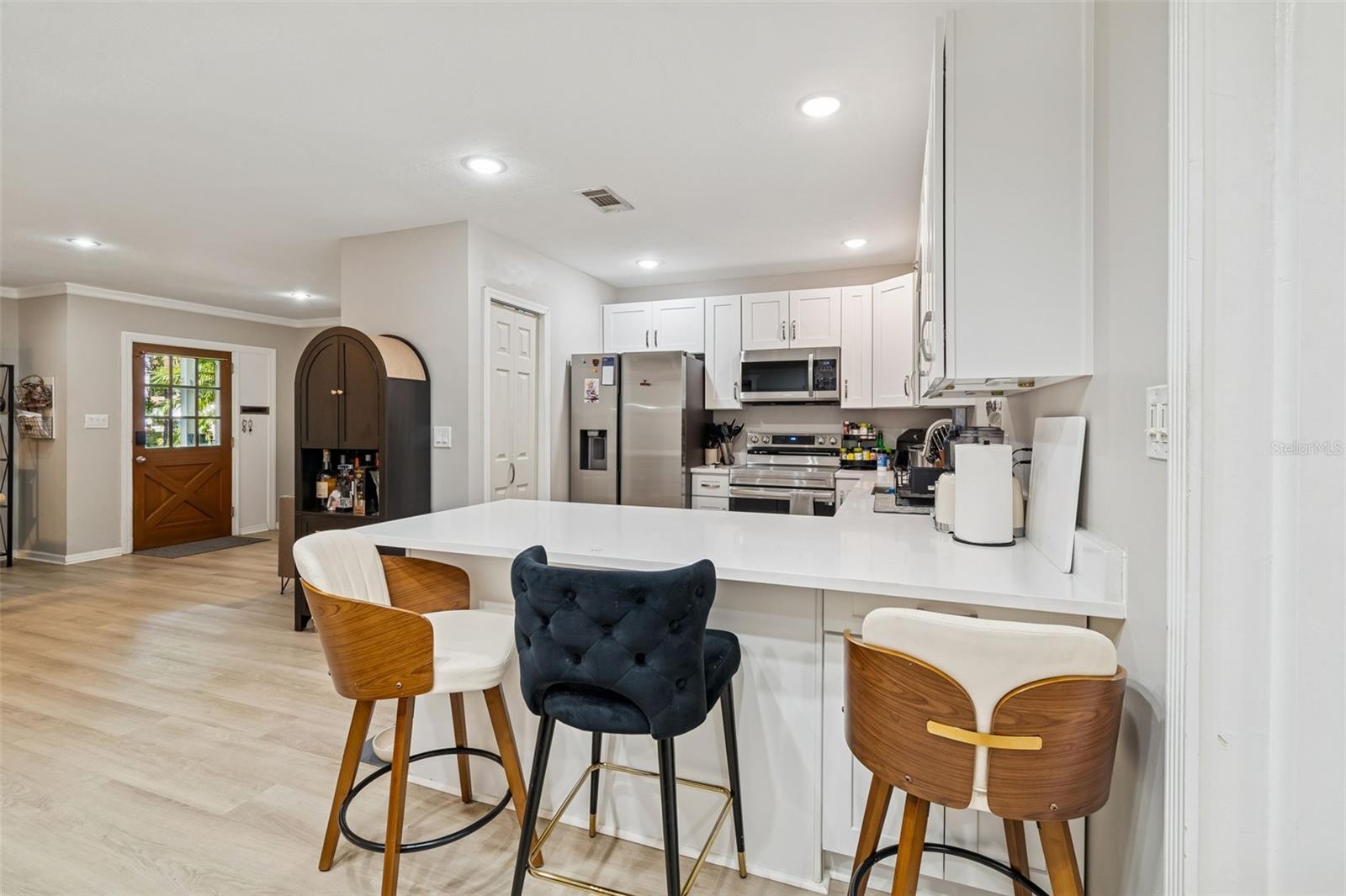 Image 18 of 56 For 2302 Arrawana Avenue