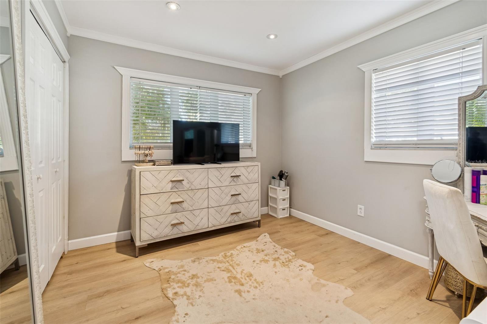 Image 43 of 56 For 2302 Arrawana Avenue