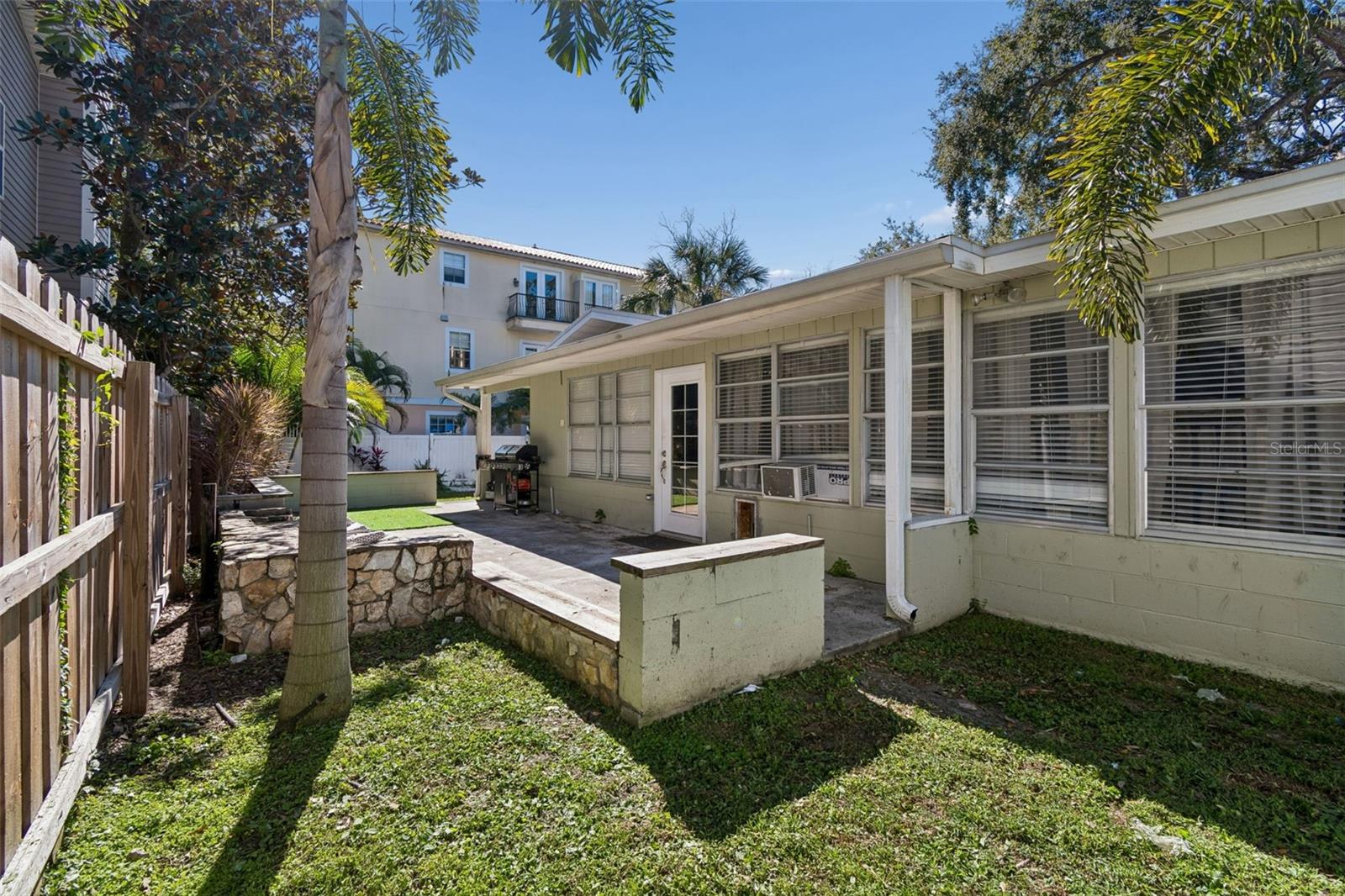 Image 50 of 56 For 2302 Arrawana Avenue