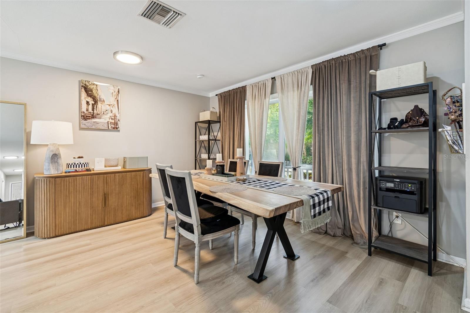 Image 8 of 56 For 2302 Arrawana Avenue