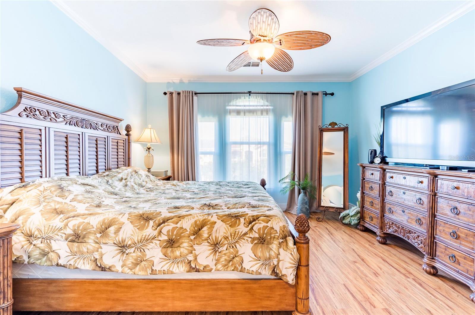 Listing photo id 18 for 2724 Via Murano  639