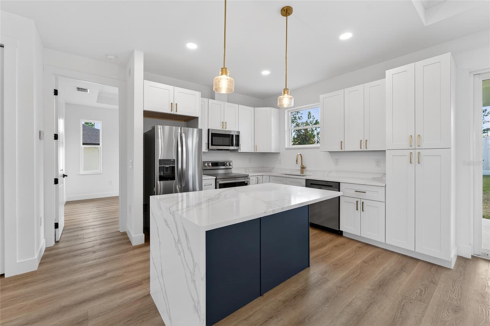 Image 19 of 77 For 14115 Ingraham Boulevard