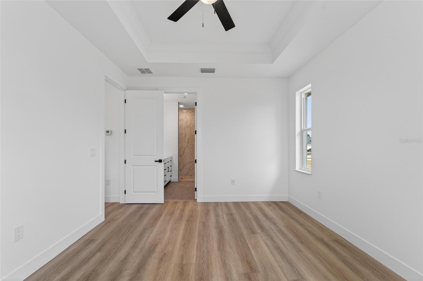 Image 32 of 77 For 14115 Ingraham Boulevard