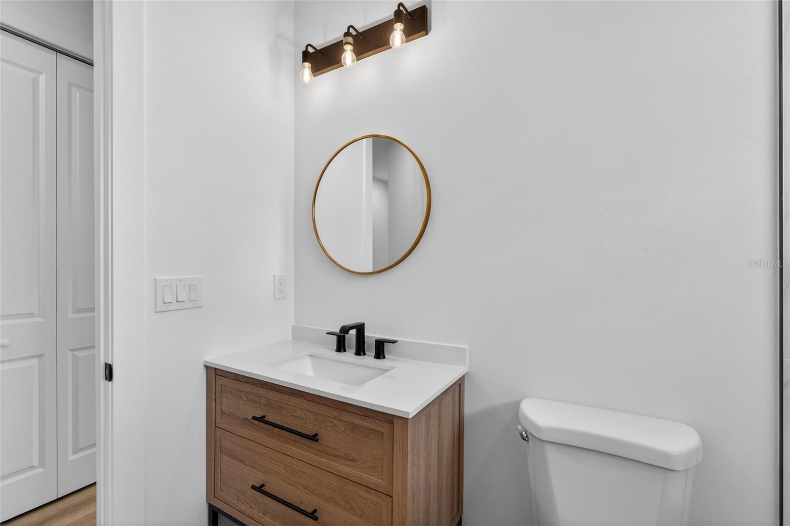 Image 50 of 77 For 14115 Ingraham Boulevard