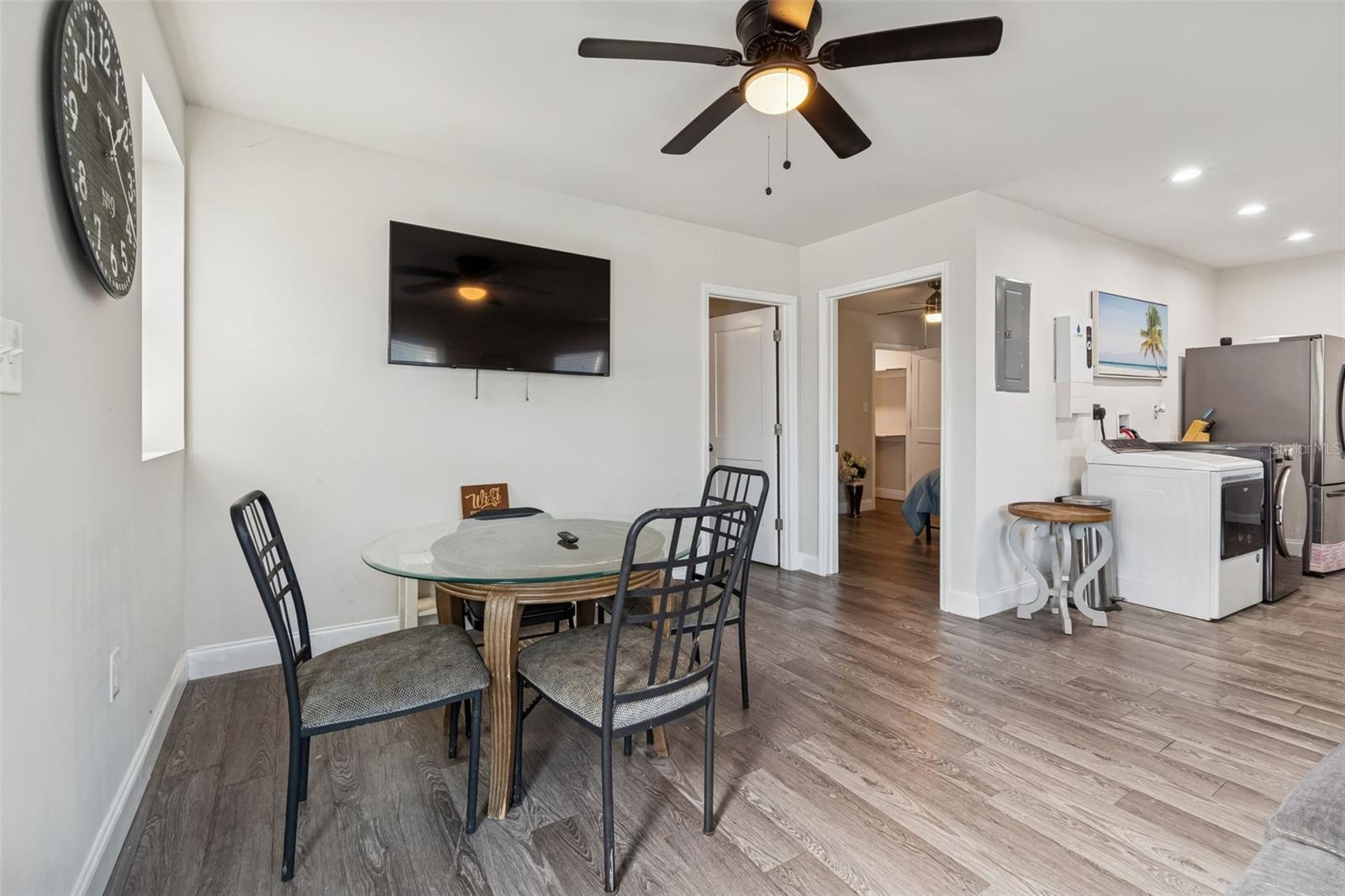 Image 3 of 23 For 1006 26th Avenue