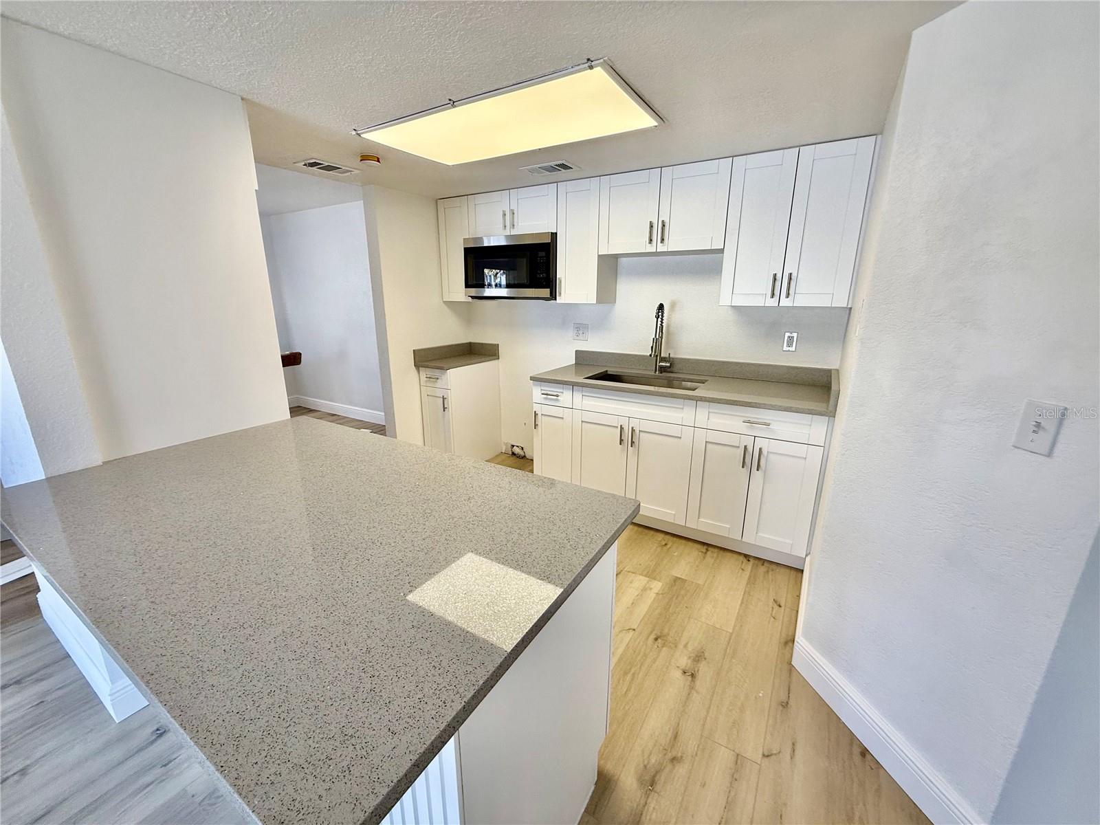 Image 10 of 21 For 133 Sabal Court B