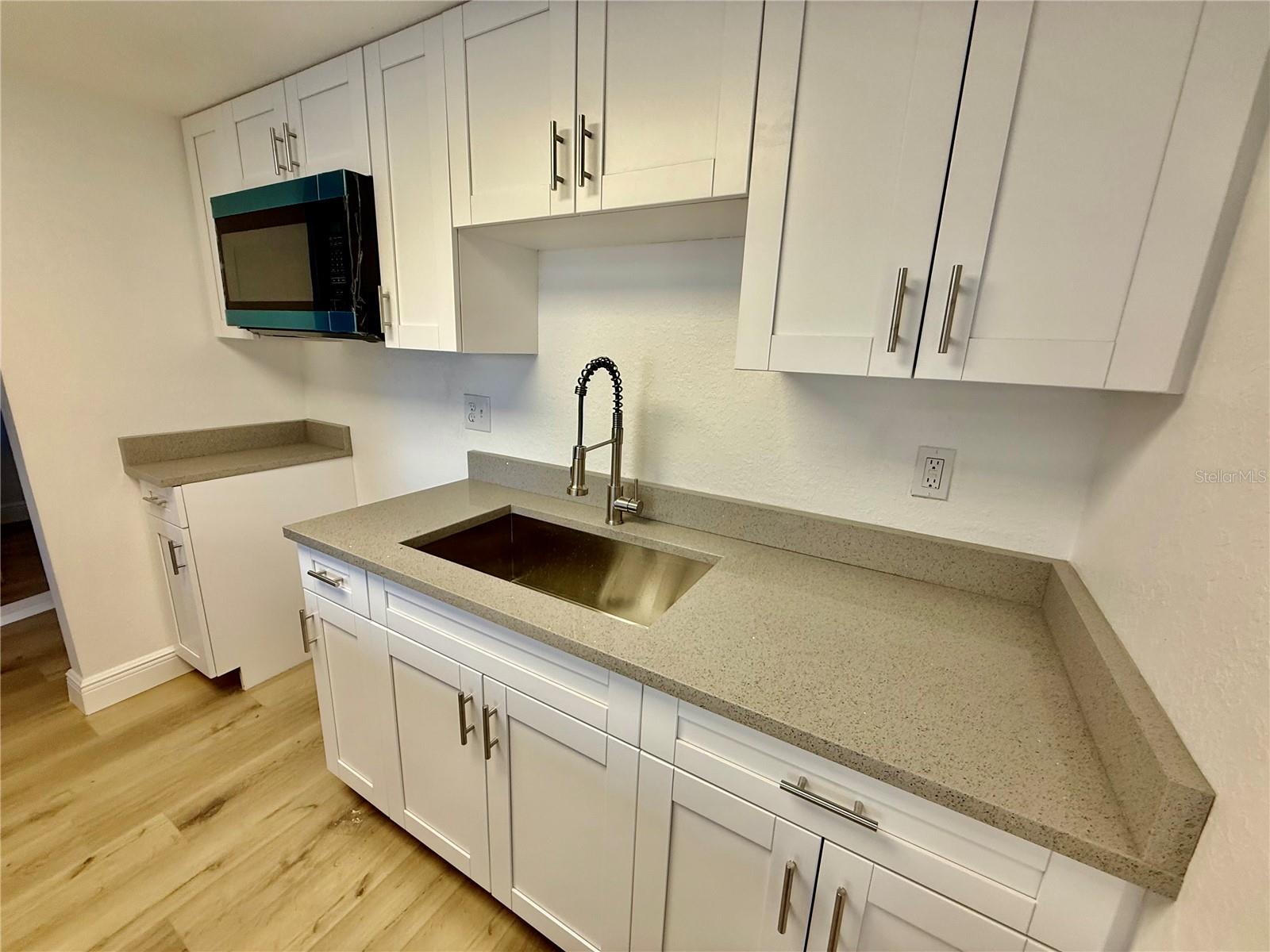 Image 15 of 21 For 133 Sabal Court B