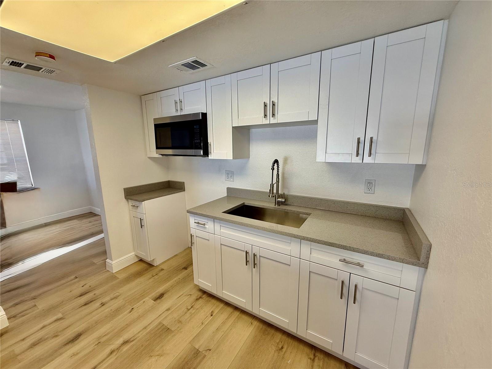 Image 19 of 21 For 133 Sabal Court B