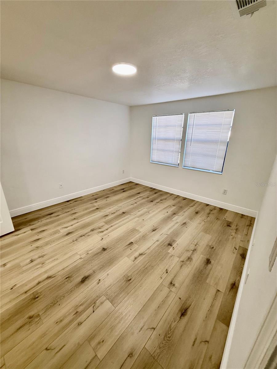 Image 4 of 21 For 133 Sabal Court B