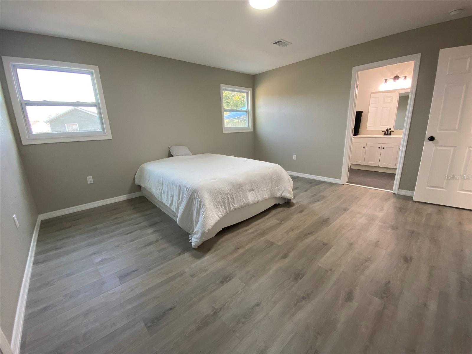 Image 9 of 36 For 12704 Lacey Drive