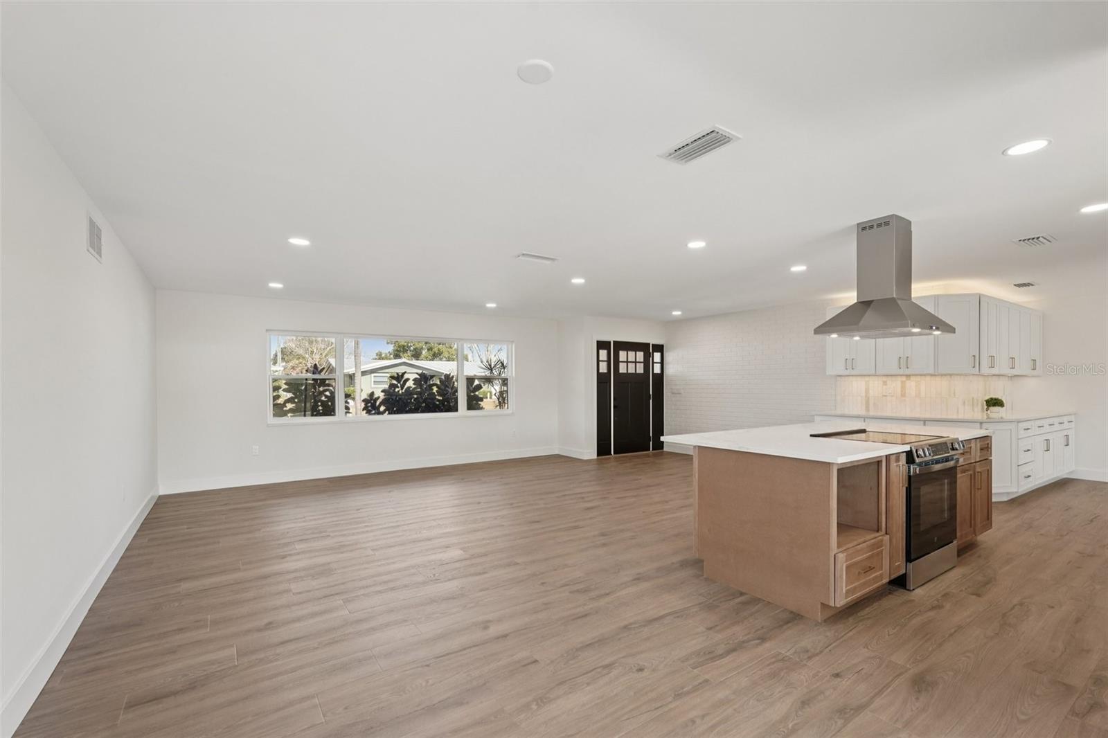 Image 10 of 50 For 6735 Keystone Drive