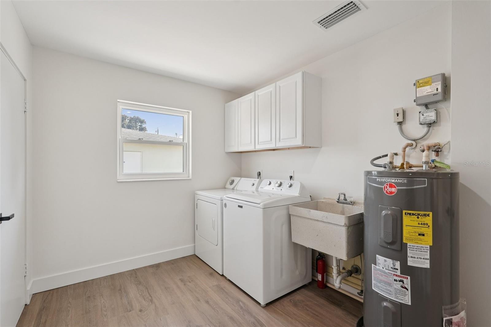 Image 24 of 50 For 6735 Keystone Drive