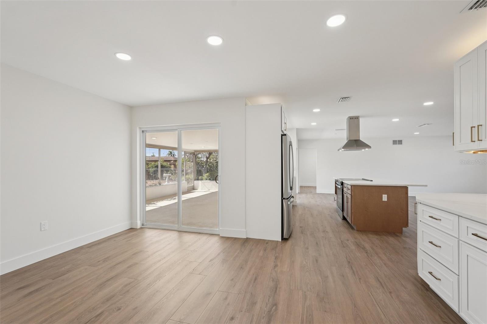 Image 26 of 50 For 6735 Keystone Drive