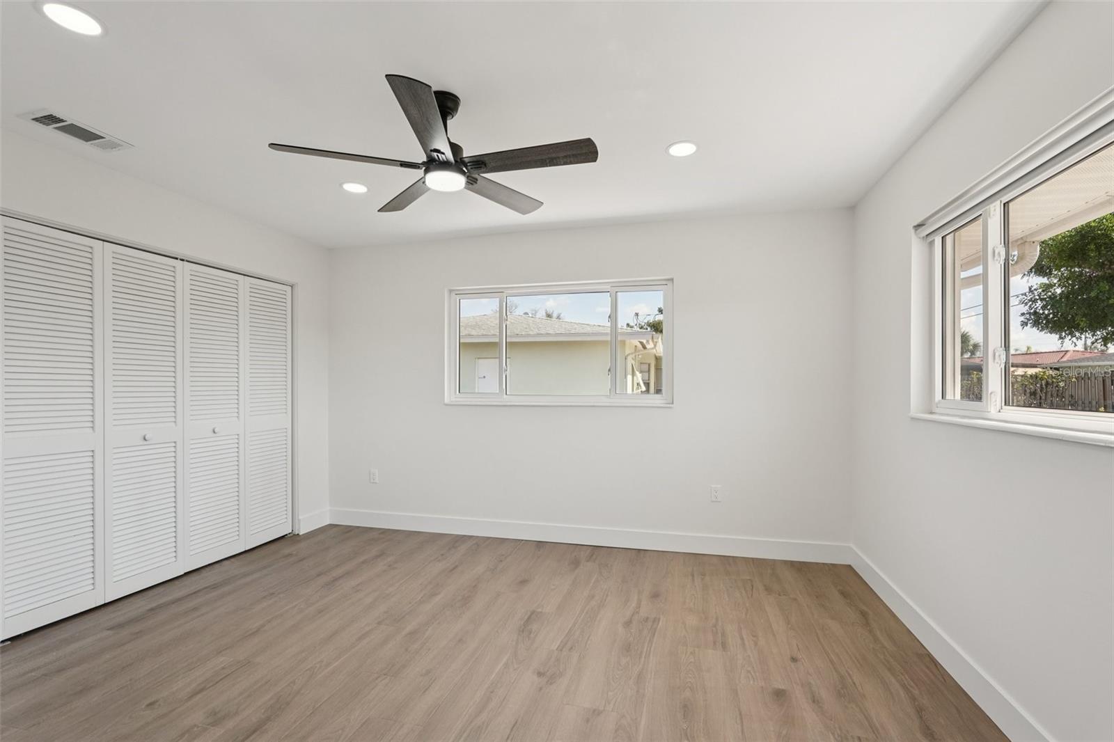 Image 27 of 50 For 6735 Keystone Drive