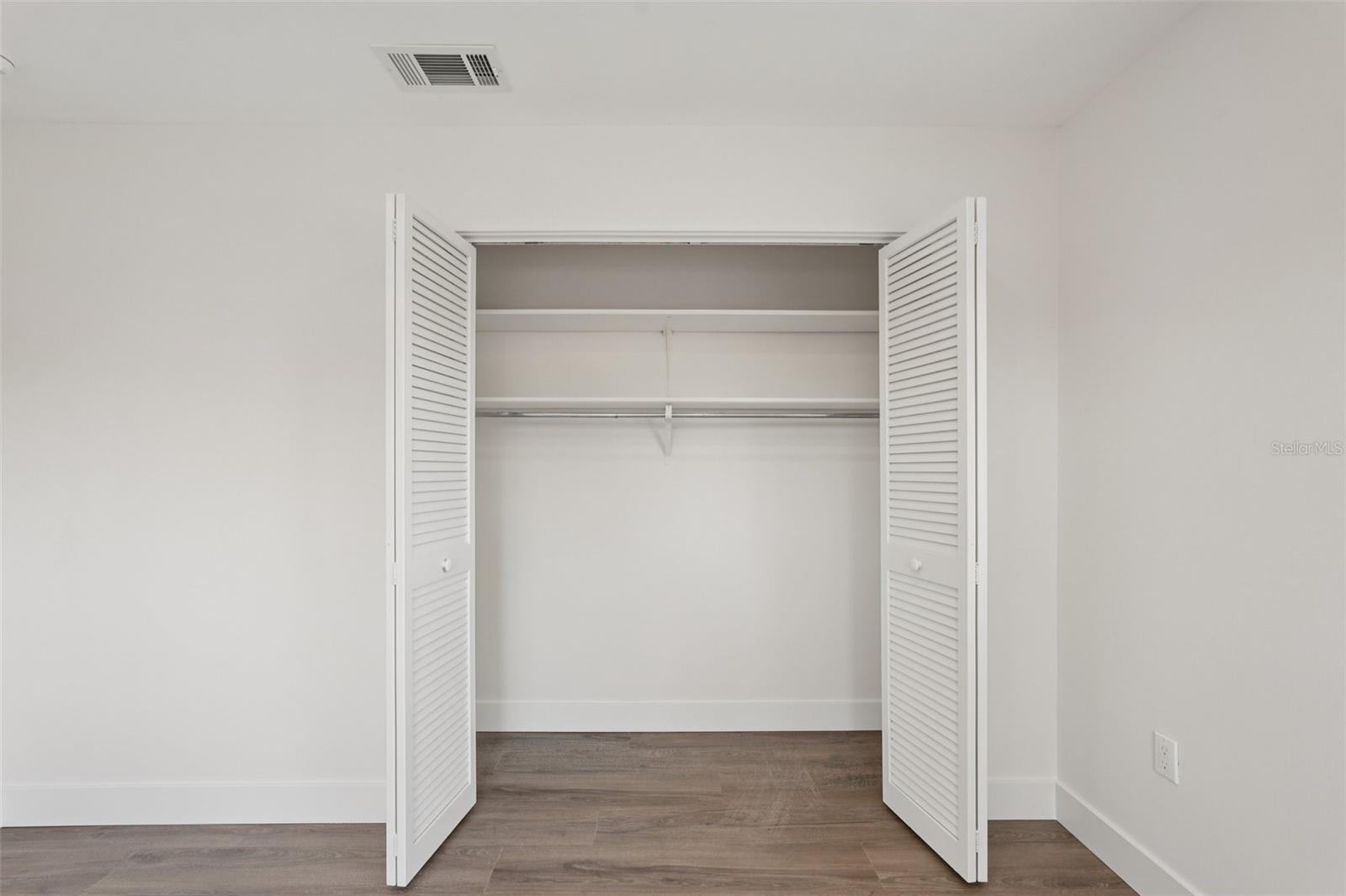 Image 28 of 50 For 6735 Keystone Drive