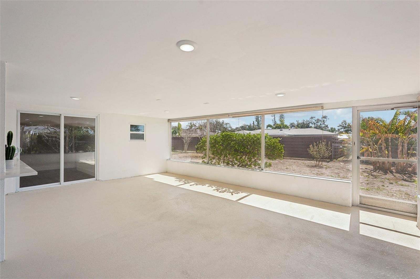 Image 39 of 50 For 6735 Keystone Drive