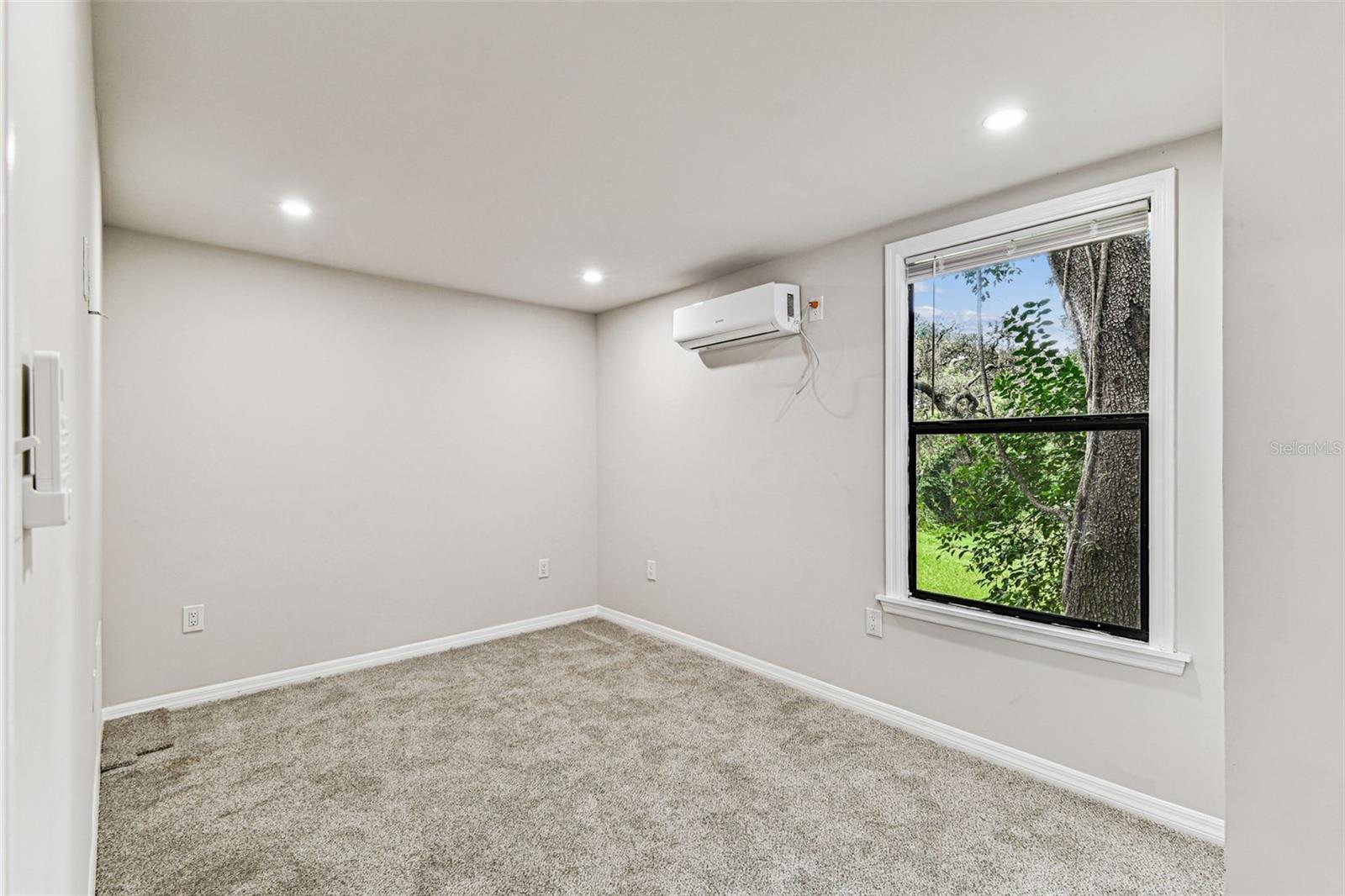 Image 13 of 47 For 1006 26th Avenue