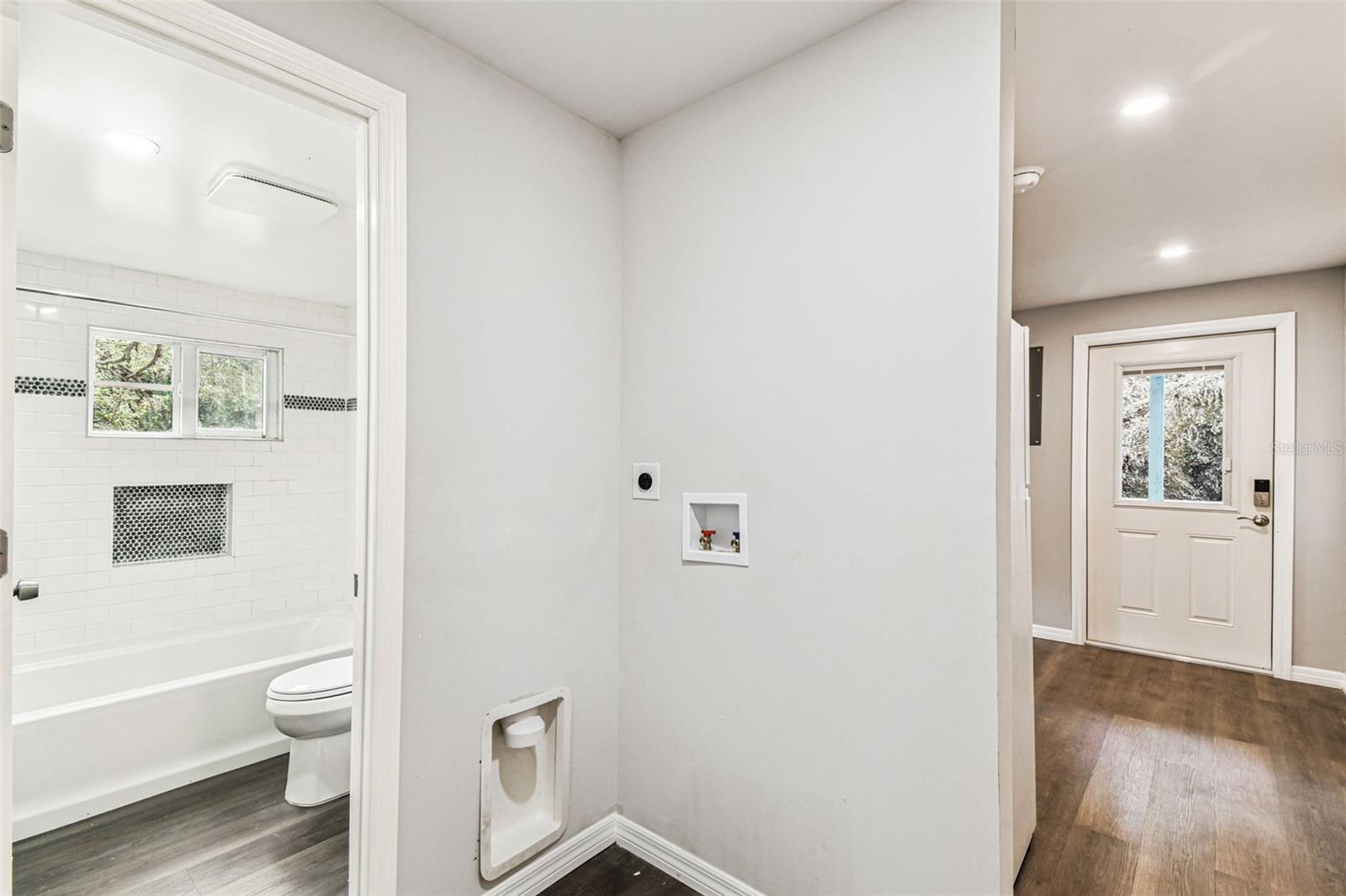 Image 25 of 47 For 1006 26th Avenue