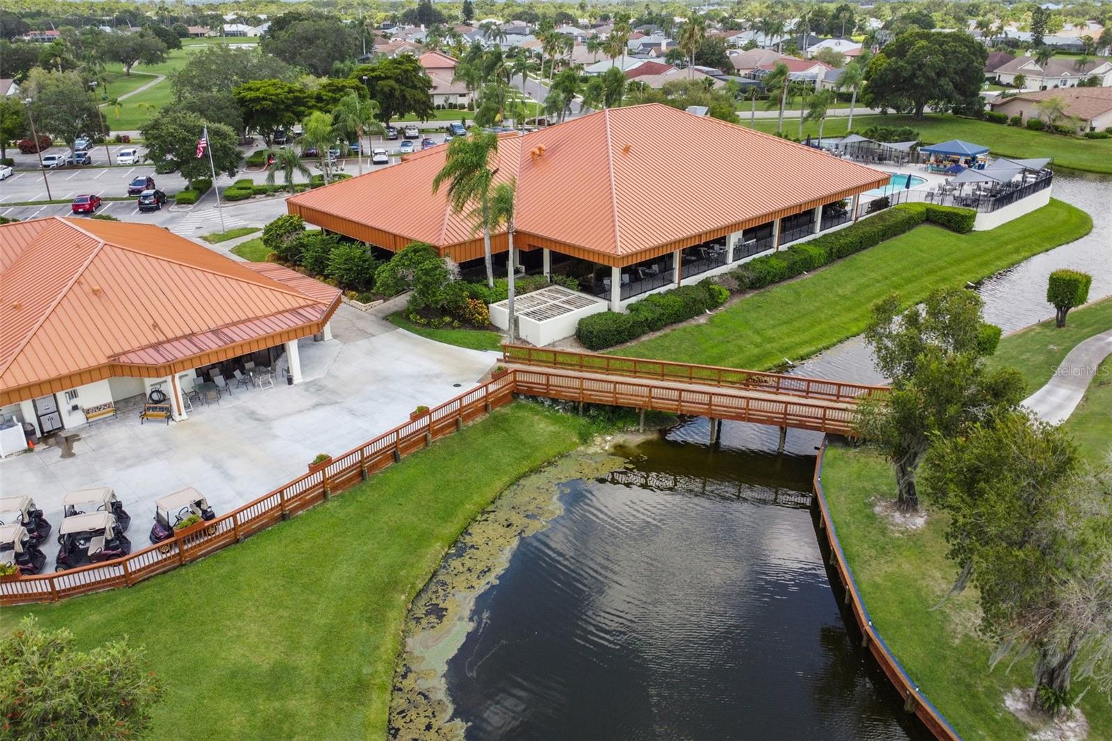 Image 42 of 47 For 4210 Caddie Drive E 202