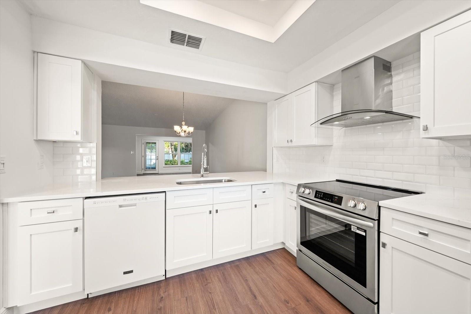 Image 13 of 31 For 1535 Nursery Road 106