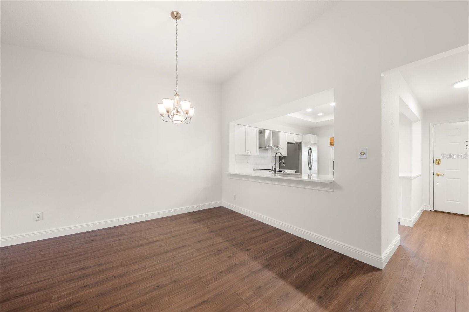 Image 15 of 31 For 1535 Nursery Road 106