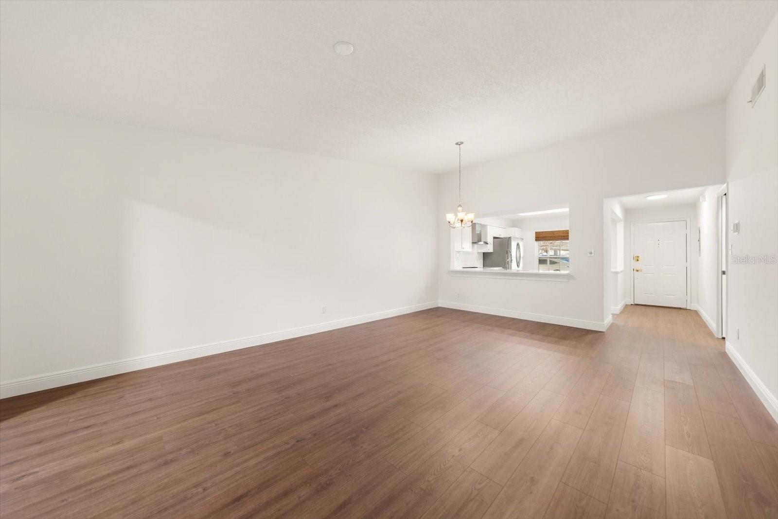 Image 16 of 31 For 1535 Nursery Road 106